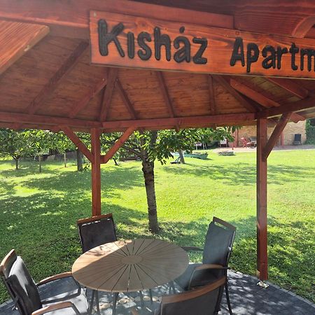 Sarreti Apartmanhaz Balatonfüred Eksteriør bilde
